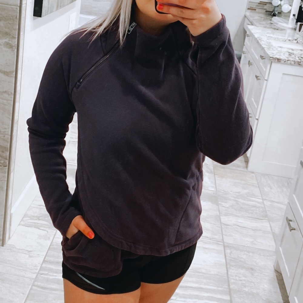 athleta purple asymmetrical sweatshirt